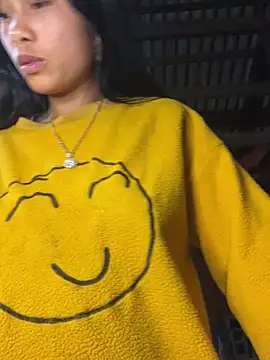 LyLyX09's Live XXX Chat