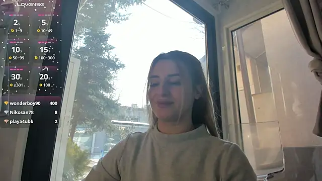 Онлайн чат XXX Ella_Vee