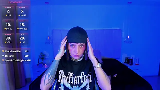 Gyal_8_'s Live XXX Chat