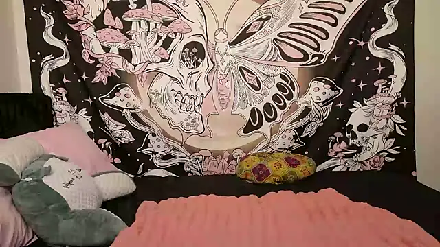 NeliaHexxen's Live XXX Chat