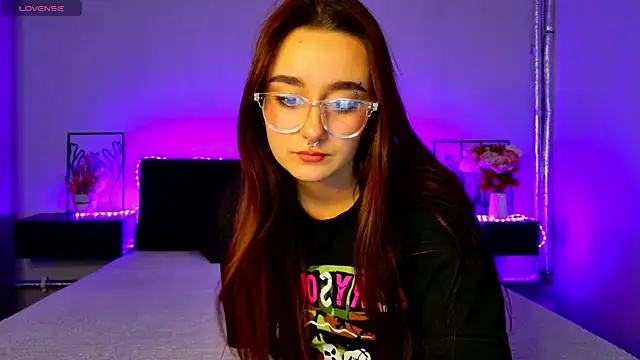 Czat XXX na żywo – Melly_Kiss