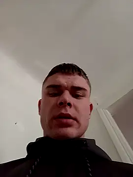 XXX chat uživo modela Nemon