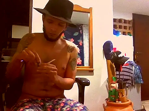 ELARKIMAN – webcam-show