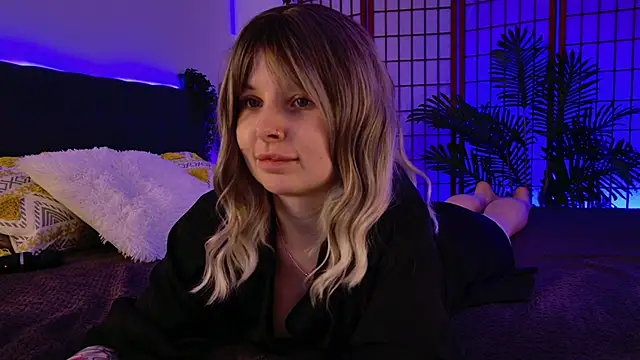 Gwen_Hilton's Live XXX Chat