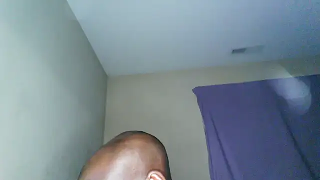 Chat +18 de RinsingWood84 ao vivo