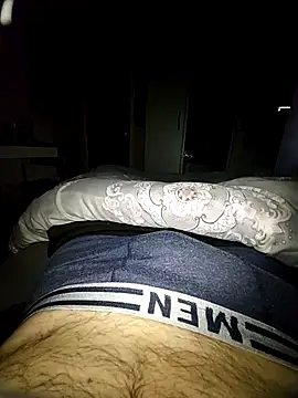 pascalino100のライブXXXチャット