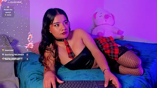 Онлайн чат XXX Shophie_thoopson