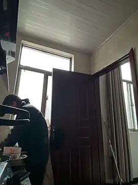 daaqnn Show in webcam