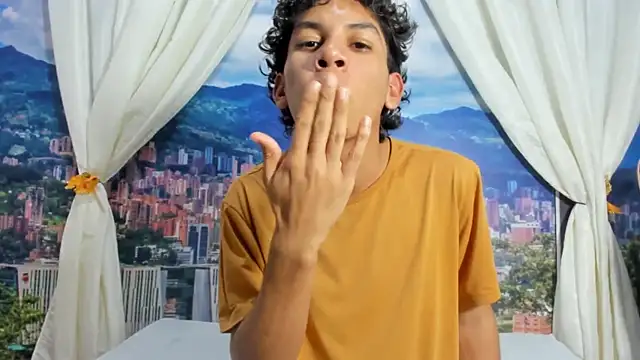 XXX chat uživo modela jhonaEstrada