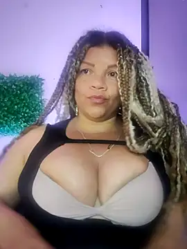 Eva_Luxei live XXX chat