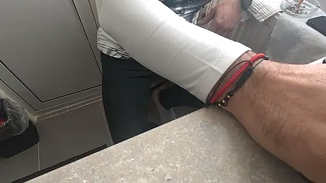 TARKAN1 라이브 XXX 채팅