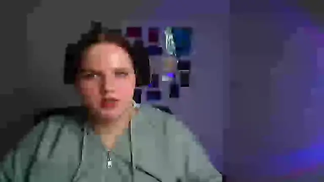 Kitty_Mia_Kitty's Live XXX Chat