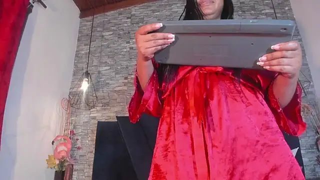 دردشة Emily_Brown18 الجنسية المباشرة