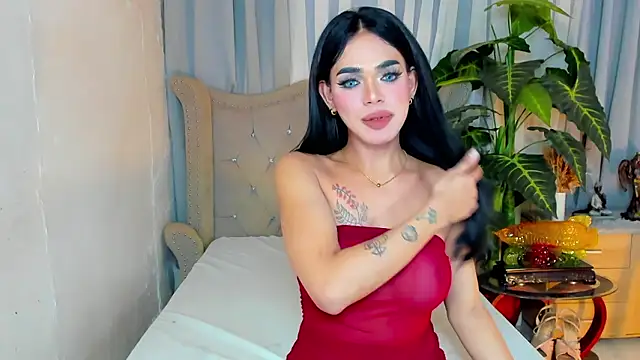 MochaliciousTransOnTop's Live XXX Chat