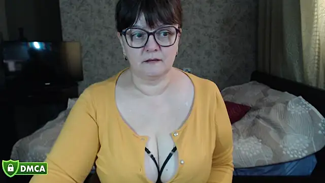 BrandiOhNight élő XXX-chatje