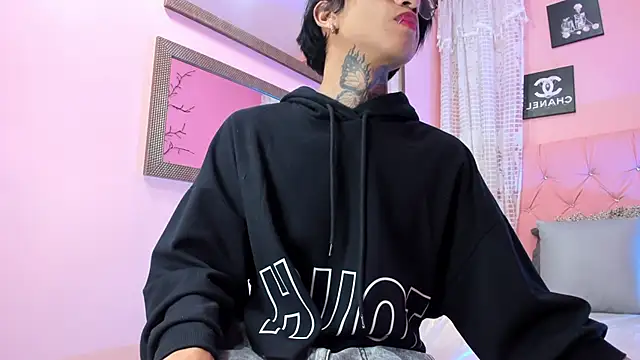 Chat XXX en directo de Liam_evvan