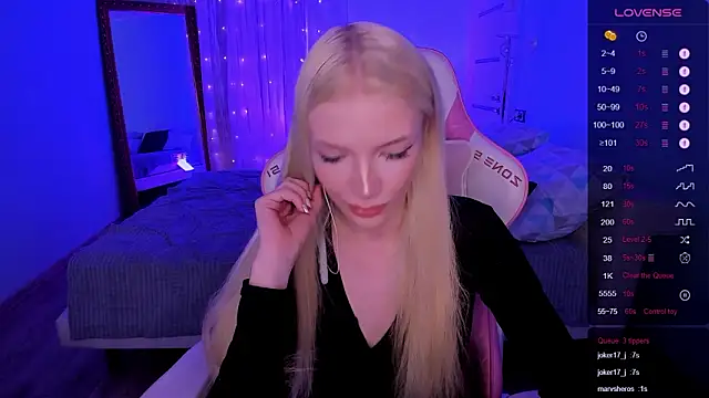 AnyaTaylor_ élő XXX-chatje