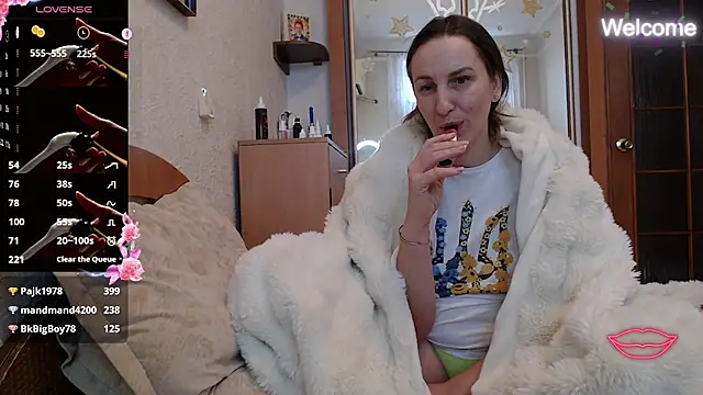 Chat XXX Live Yevgeshka-Milashka