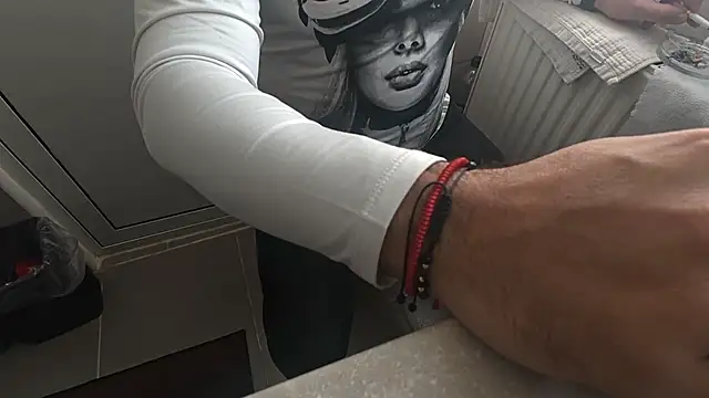 TARKAN1: απευθείας συνομιλία ΧΧΧ