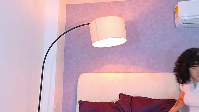 Tracielowe_w's Live XXX Chat