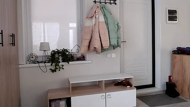 increible_della élő XXX-chatje