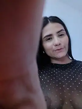 MIA25___'s Live XXX Chat