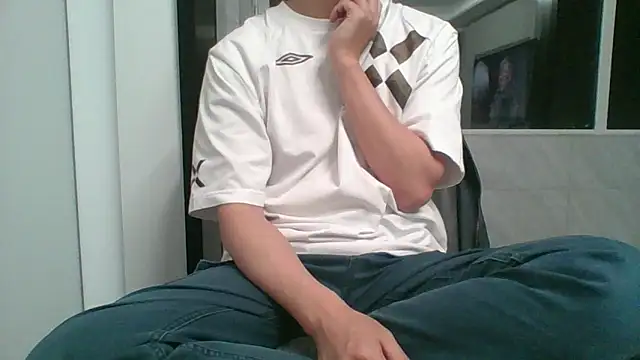 nole_china7's Live XXX Chat