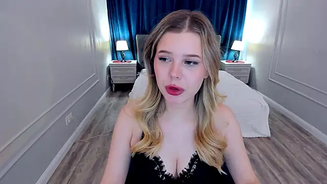 FollowLovee Live XXX-chat