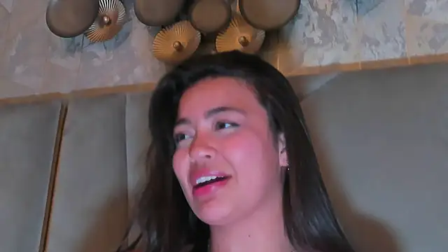 KimDevinne: онлайн-секс-чат