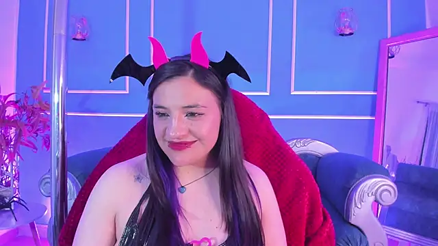 TaraTaylorr Chat XXX live