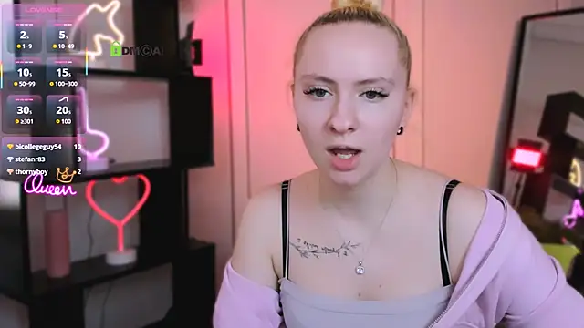 mila_glow1's Live XXX Chat