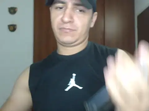 XXX chat uživo modela DarkTheKing