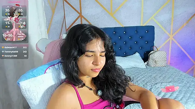 _vaiolet_owo's Live XXX Chat