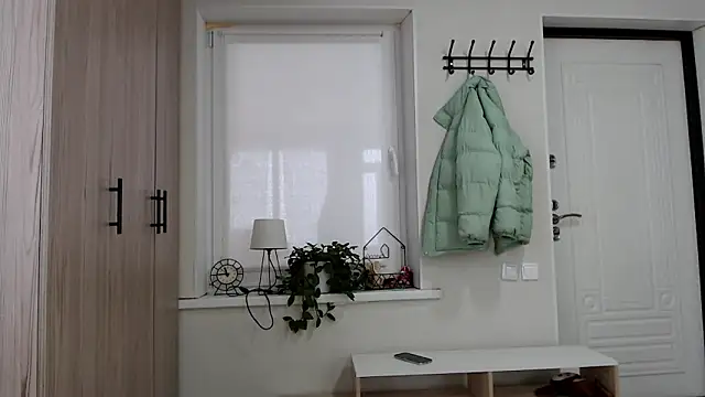 increible_della's Live XXX Chat