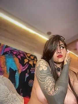 Chat XXX en directo de Cori_Paige