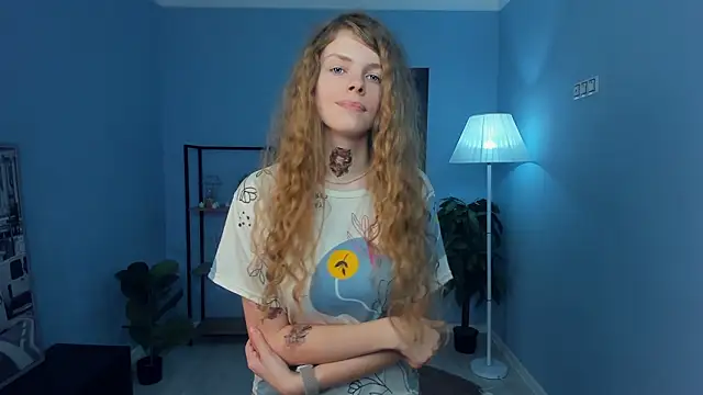 RayaNenlia: απευθείας συνομιλία ΧΧΧ