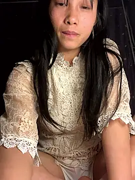 LyLyX09 Live XXX-chat