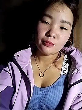 lylylove's Live XXX Chat