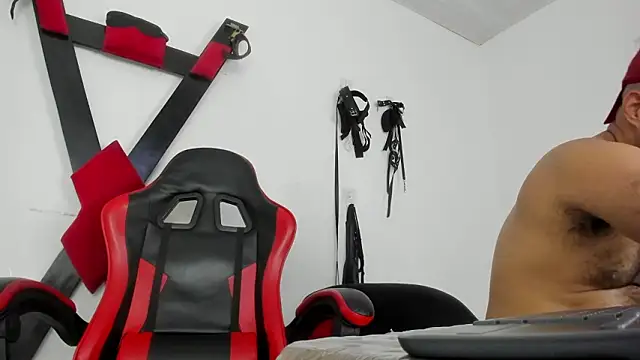 แชท XXX สดของ RoughSex_and_BDSM