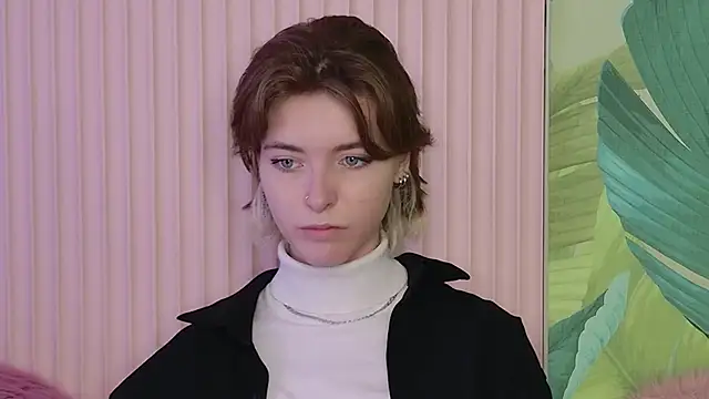 Show modela Misty_Wade na web-kameri