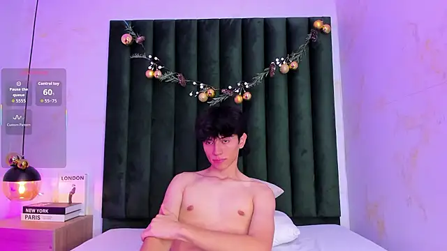 Aron_valverde's Live XXX Chat