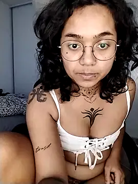 therealsun8: απευθείας συνομιλία ΧΧΧ