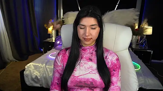 Chat XXX en directo de EmilyCandyy