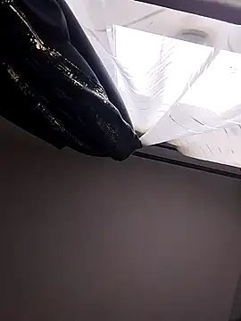 Kamdollie 即時 XXX 聊天