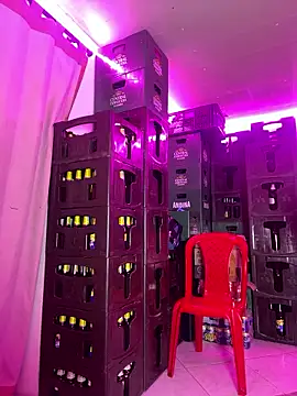 Hot_beauty__ élő XXX-chatje