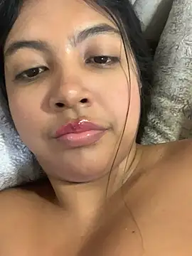 Chatroom XXX en direct de nicole_fisherr