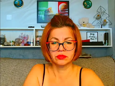 Natali3855 élő XXX-chatje