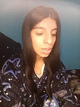 Ariell_Kieran's Live XXX Chat