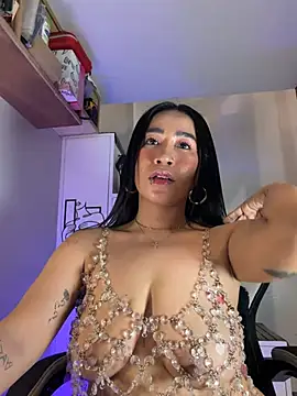 AsianMilfSheryl's Live XXX Chat