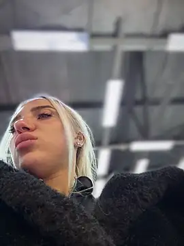 pinkstar_: απευθείας συνομιλία ΧΧΧ